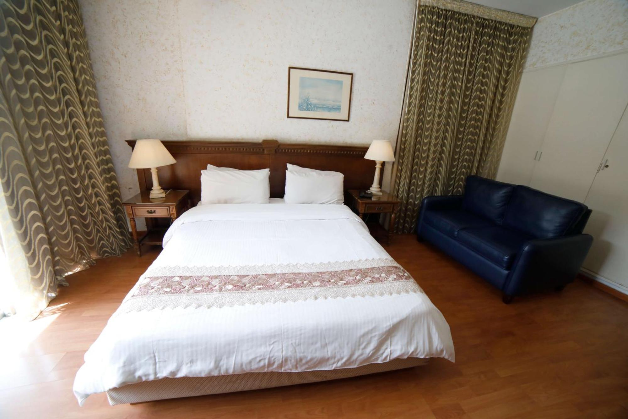 Holiday Home Suites Бейрут Экстерьер фото