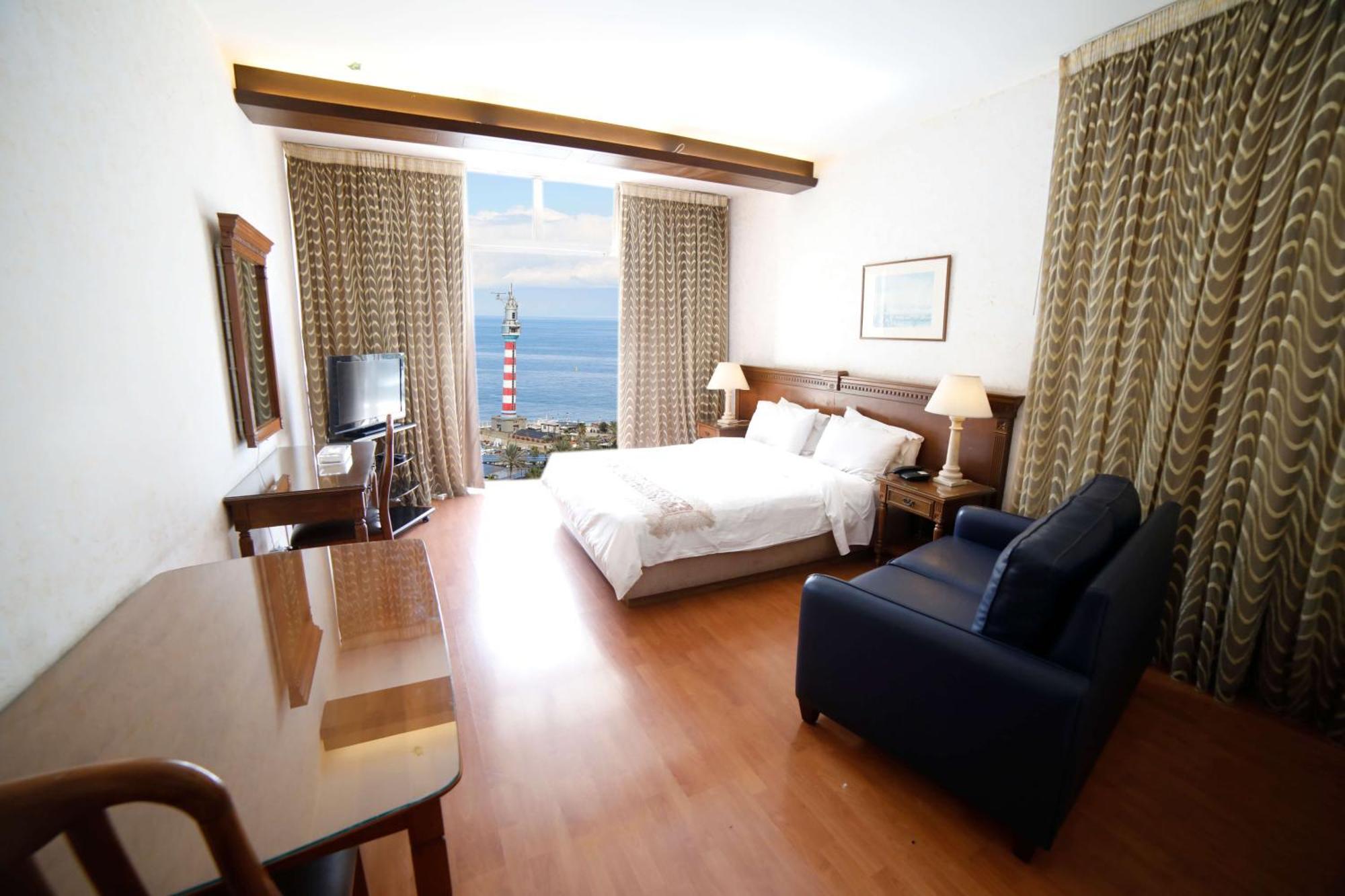 Holiday Home Suites Бейрут Экстерьер фото